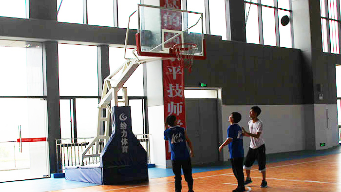 籃球架廠家 籃球架工廠