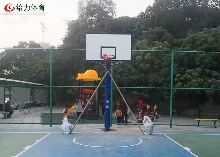 獨柱籃球架